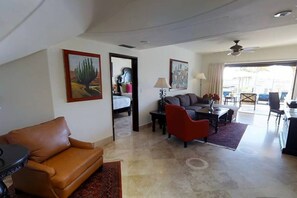 Living area - Stunning 3BR Villa with the Most Beautiful View (Ensenada)