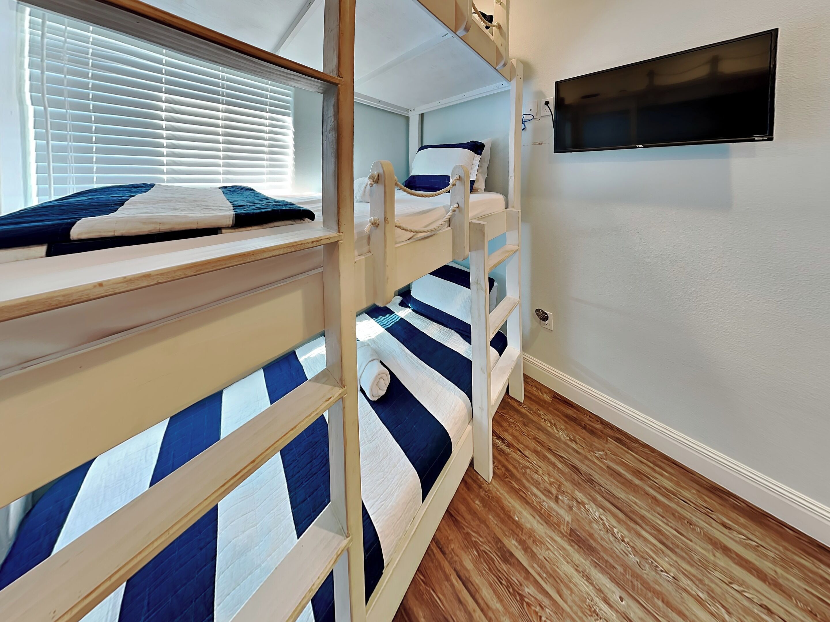 Casa (3 Bedrooms) | Servicio de la propiedad