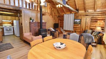 TV, fireplace, DVD player