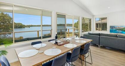 With spectacular views of the estuary and park, this retreat is the perfect tranquil escape