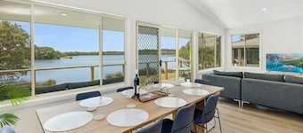 With spectacular views of the estuary and park, this retreat is the perfect tranquil escape