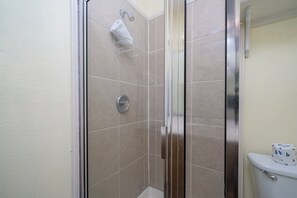 House (3 Bedrooms) | Property amenity