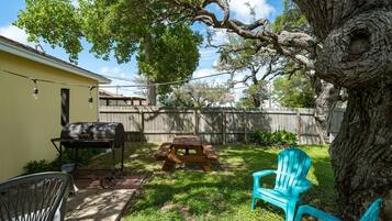 House (3 Bedrooms) | Property amenity