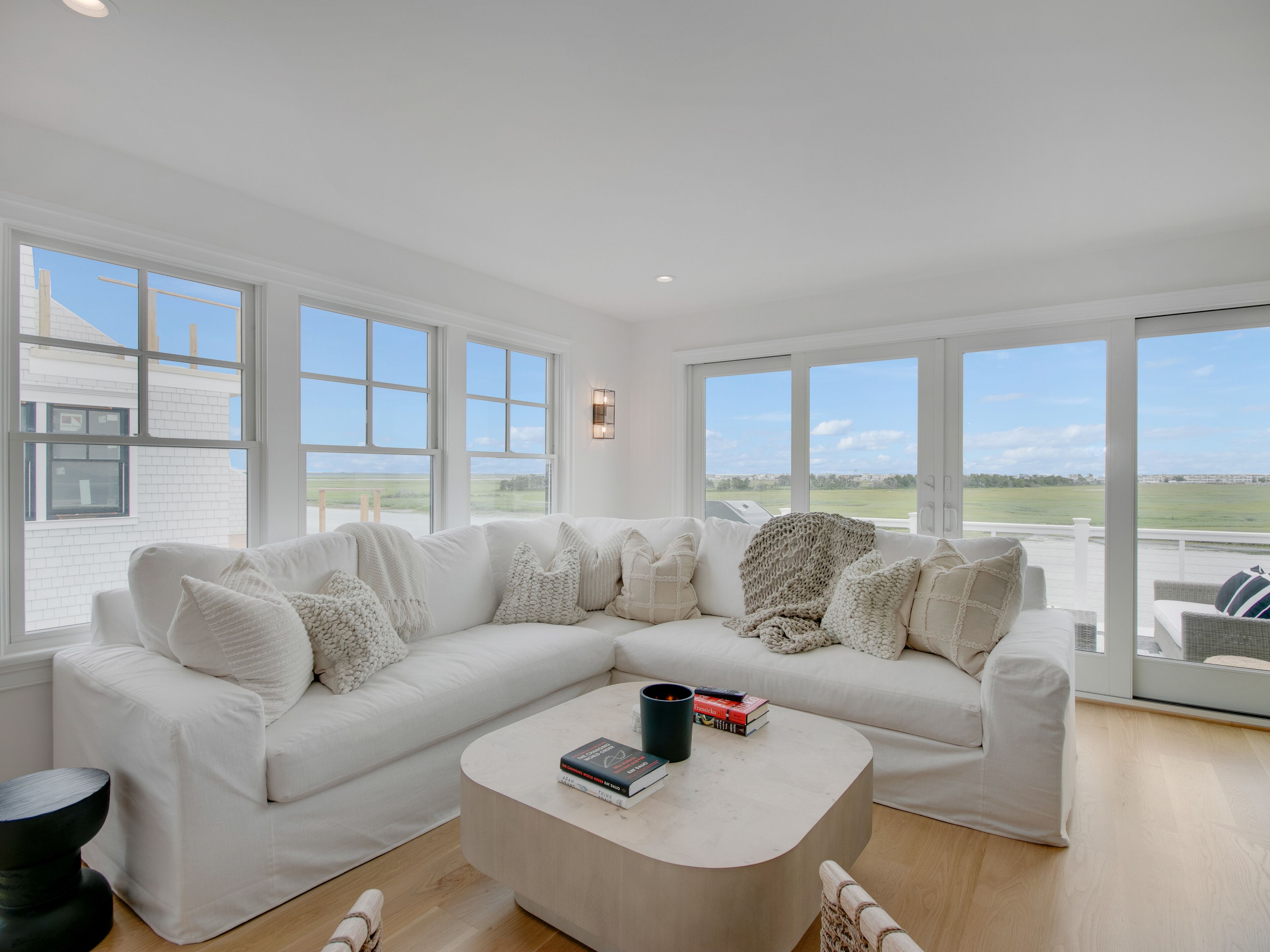 Victory Harbor - 5br / 4.5 bath - Bayfront & Heated Pool - Avalon, NJ