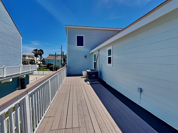 House, Multiple Beds, Patio | Property grounds