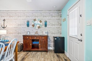 Casa (2 Bedrooms) | Servicio de la propiedad