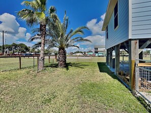 House (2 Bedrooms) | Property amenity