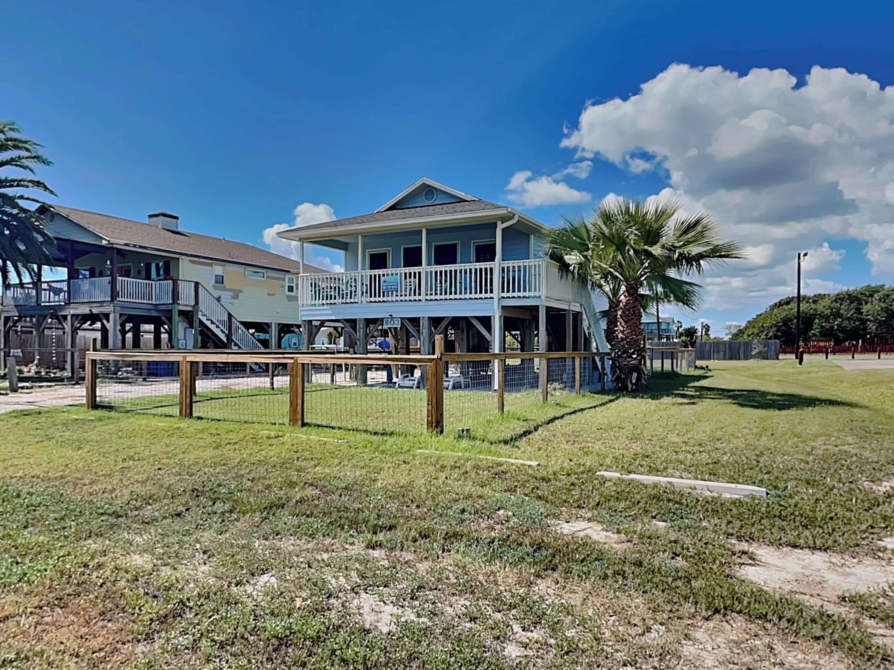 House (2 Bedrooms) | Property amenity