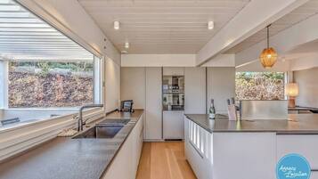 Microwave, oven, dishwasher, toaster