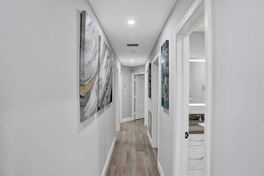 Interior - 7BR w/ Heated Pool Jacuzzi, Theatre (Pompano Beach)