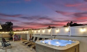 Terrace/patio - 7BR w/ Heated Pool Jacuzzi, Theatre (Pompano Beach)