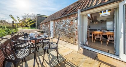 The Old Bunkhouse, Ringstead, Norfolk