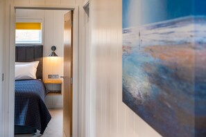 1 chambre, fer et planche à repasser, lit parapluie, accès Internet