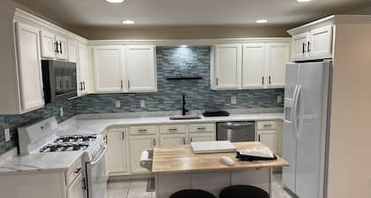 Beach Block Beauty with Ocean Views