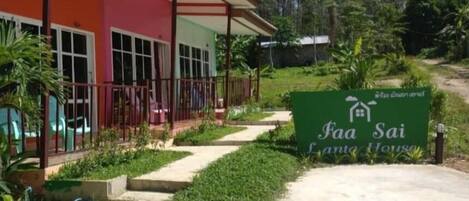 Façade de l’hébergement