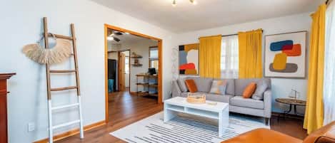 TV, libri, studio