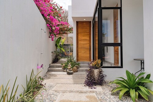 Modern Duplex Near the Beach