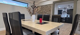 Luxurious 4-bed Farmhouse on the Dingle Peninsula