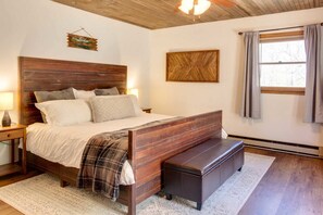 3 habitaciones, tabla de planchar con plancha y cuna de viaje