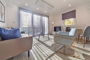 Télévision, espaces bureaux