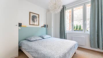 1 chambre, Wi-Fi gratuit, draps fournis