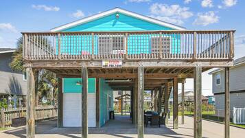 House (3 Bedrooms) | Property amenity