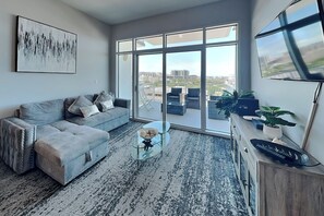 Condo (2 Bedrooms) | Vista frontal de la propiedad