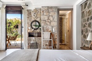 2 bedrooms, iron/ironing board, free WiFi, bed sheets - Apartment "Key" with Private Garden, Terrace & Wi-Fi (Leukada)