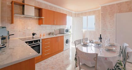 Finca "Clemente House, Private Pool" with Sea View, Private Terrace & Wi-Fi