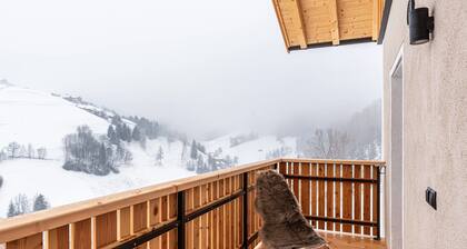 Ferienwohnung "Planerhof Apartment Lilie" mit Bergblick, Gemeinschaftsterrasse und WLAN
