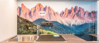 Holiday Apartment "Planerhof Apartment Edelweiss" with Mountain View, Shared Terrace and Wi-Fi