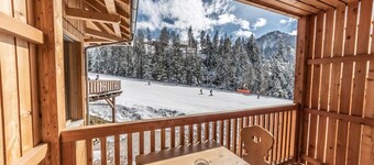 Apartment "Le Table E" with Mountain View, Garden & Wi-Fi