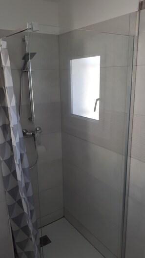 Dusche