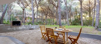 "Villa del Maestro" with Garden, Balcony & Wi-Fi