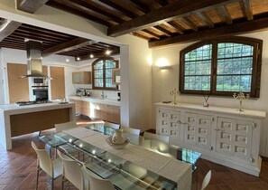 Dining - "Villa Bellavista" with Private Pool, Private Whirlpool & Wi-Fi (Certaldo)