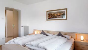 2 Schlafzimmer, kostenloses WLAN, BettwÀsche