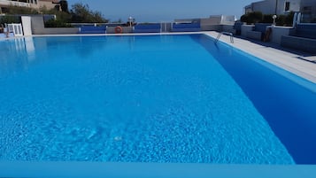 Opvarmet pool
