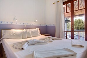 1 bedroom, free WiFi, bed sheets - Holiday Apartment "Areti Orfeas Apartment 7" near Beach with Balcony & Wi-Fi (Zakynthos)