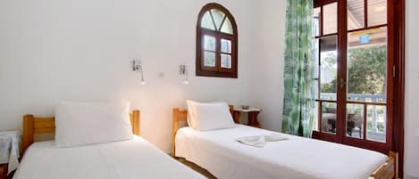 1 bedroom, free WiFi, bed sheets