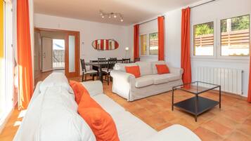 Televisie en een tafeltennistafel