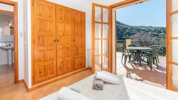 4 soveværelser, strygejern/strygebræt, gratis Wi-Fi, sengetøj