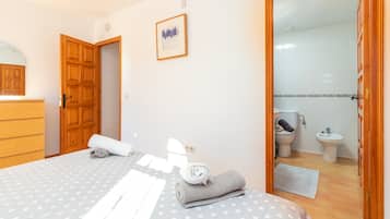 4 camere, ferro/asse da stiro, Wi-Fi gratuito, lenzuola