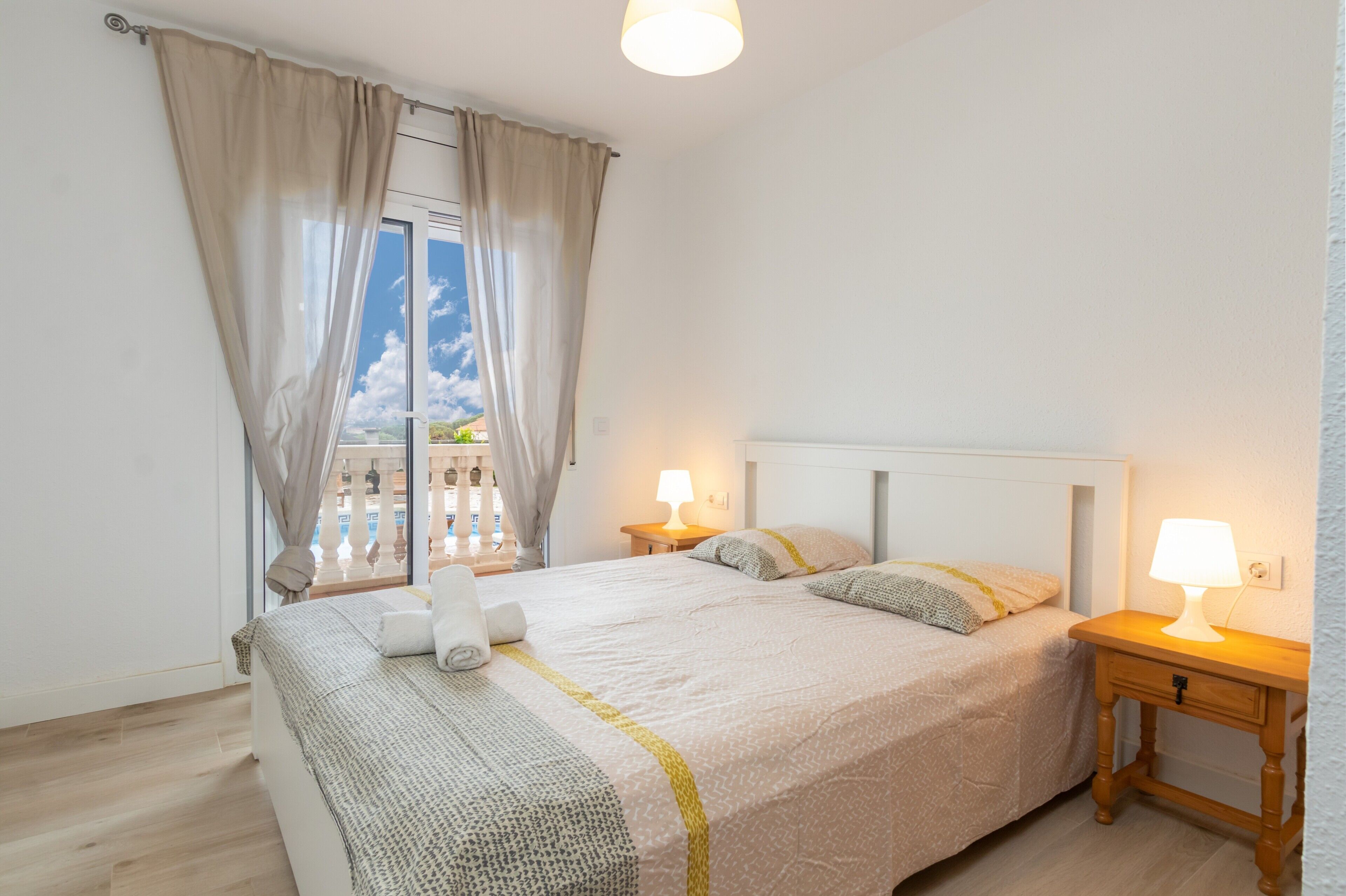 4 chambres, Wi-Fi gratuit, draps fournis