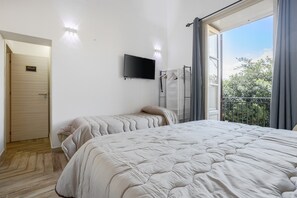 3 camere, ferro/asse da stiro, Wi-Fi gratuito, lenzuola