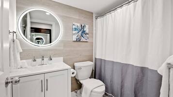 Bathtub, jetted tub