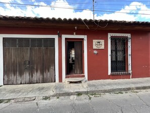 Exterior - Casa Cheleb (San Cristóbal de las Casas)