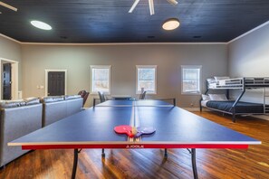 Games room - The Grange (In the Heart of the Hocking Hills) (Laurelville)