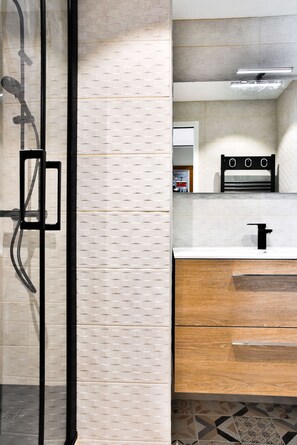 Shower, hair dryer, towels, shampoo - Immodreams - Les Dents Blanches - Avoriaz (Avoriaz)