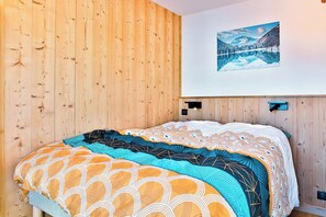 2 bedrooms, free WiFi, bed sheets