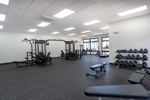Fitness facility - Brand New 4BHK Home! Ocean and Mountain View! (Waianae)